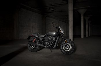 Harley-Davidson Street Rod 2017 - Bild 11